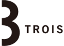 TROISのロゴ