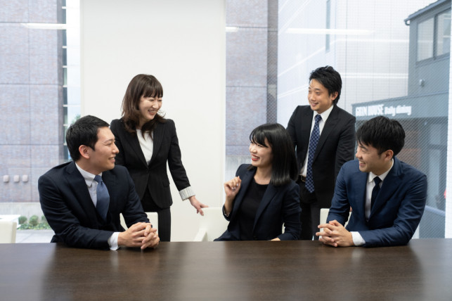 経営戦略研究所 医療経営コンサルタント職 圧倒的にクライアントの成果にコミットするコンサルティング集団が新しい仲間を募集 求人情報と社員クチコミ Openwork 9cbfc9179aabff9e